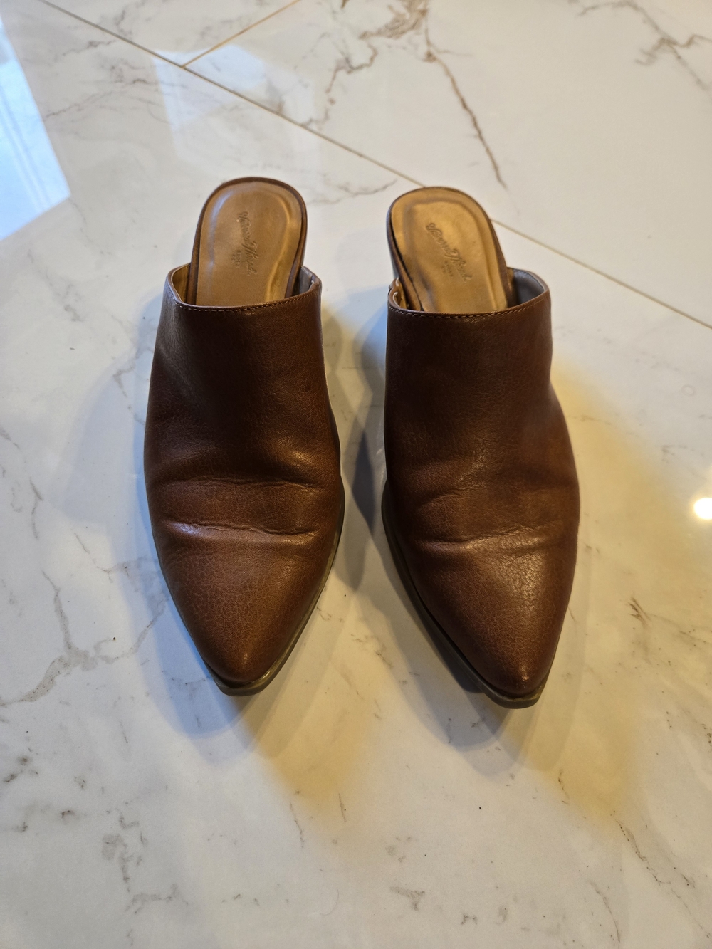 Women's Brown Leather Pointed-Toe Mule Slip-On